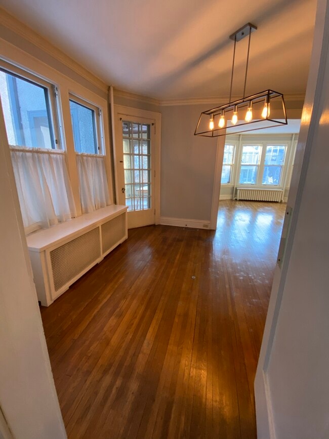 Foto del edificio - 589 Lincoln Ave