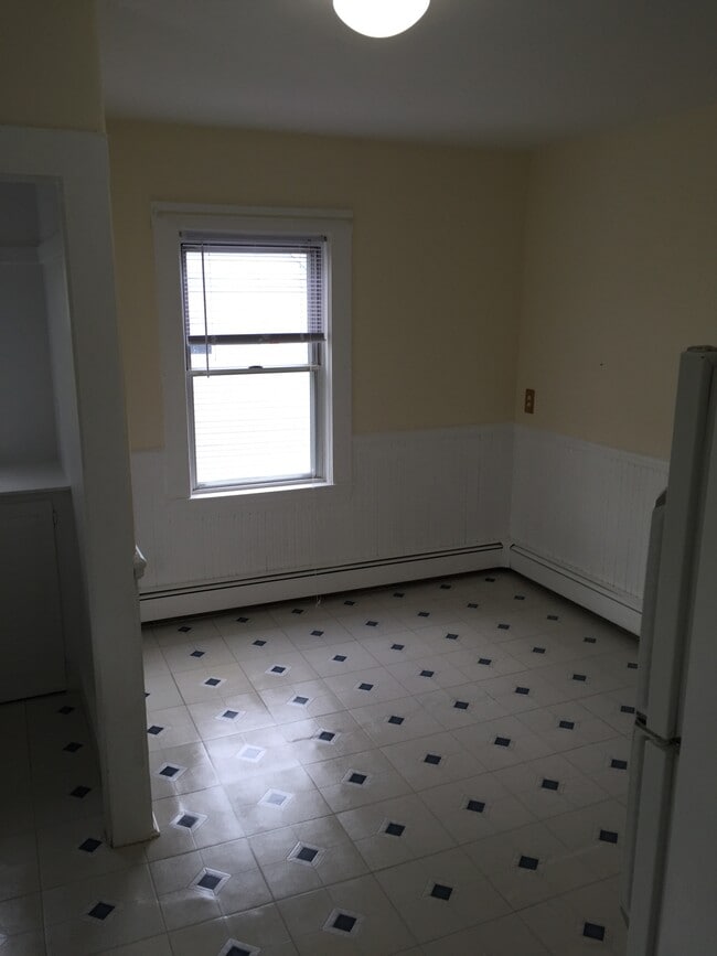 Building Photo - 65 Tremont St