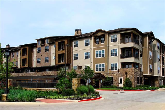 Foto del edificio - 301 Watermere Dr