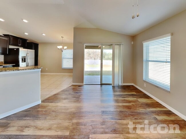 Building Photo - 13928 Reindeer Cir