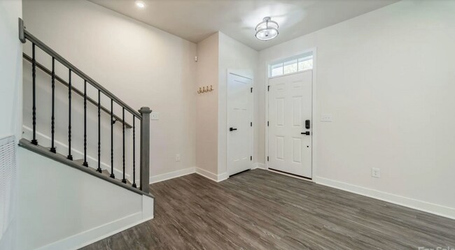 Foto del edificio - 130 Hamrick Rd
