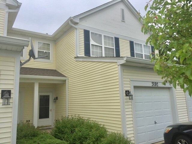 Foto principal - 3182 Falling Waters Ln
