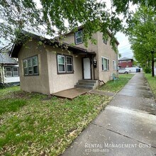 Building Photo - 2955 N Logan Ave