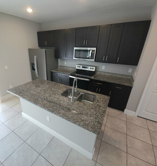 Building Photo - 2210 SW 167th Pl