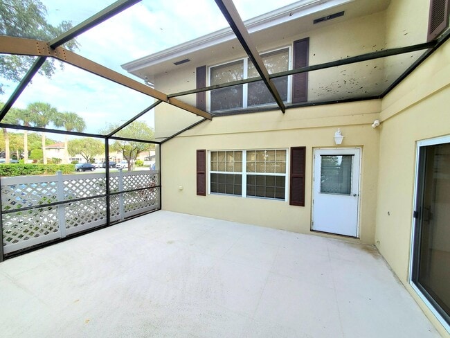 Building Photo - 17  Bedford Court A Royal Palm Beach Fl 33411
