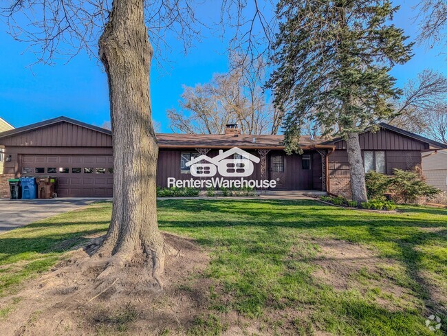 Building Photo - 5716 W 68th St
