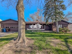 Building Photo - 5716 W 68th St