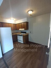 Building Photo - 82 Beagle Club Rd