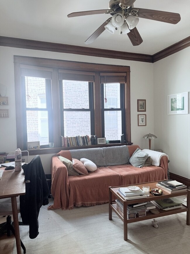 Building Photo - 2223 W Iowa St