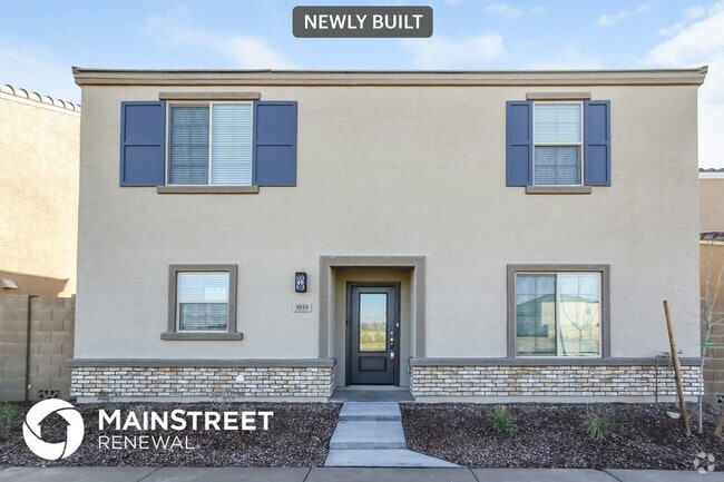 Building Photo - 3919 S 82nd Dr