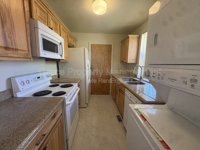 Foto del edificio - 1343 Del Mar Pkwy