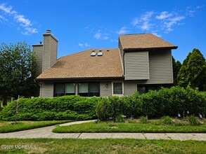Building Photo - 97 Cotswold Cir