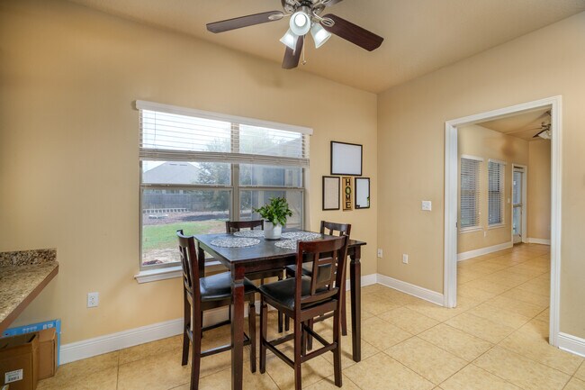 Foto del edificio - 12808 Merial Waters Pass