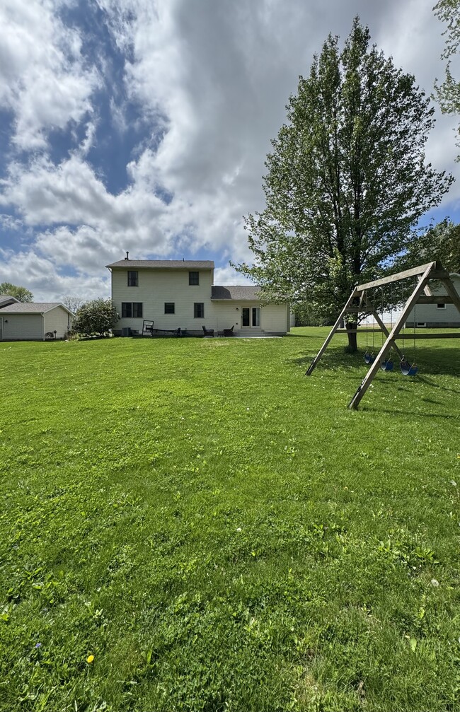 Backyard - 1478 E 10th St