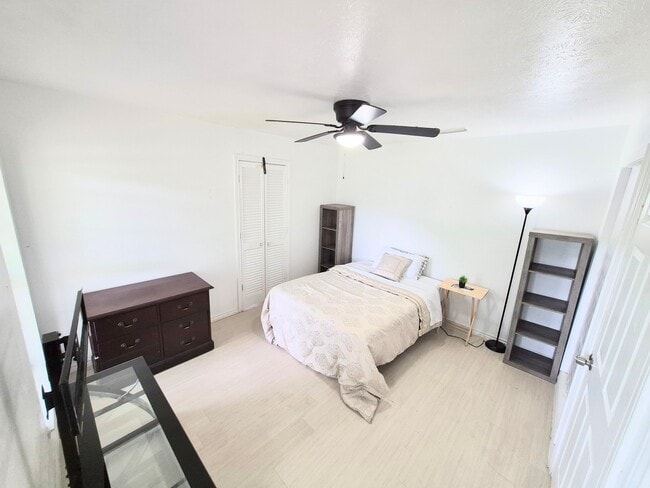 Photo - 2202 Shannon Ln (Richardson, TX) House
