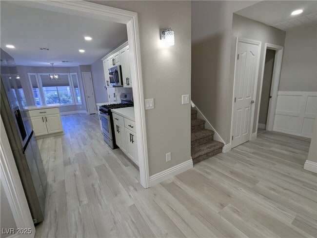 Building Photo - 7049 Magic Moment Ln