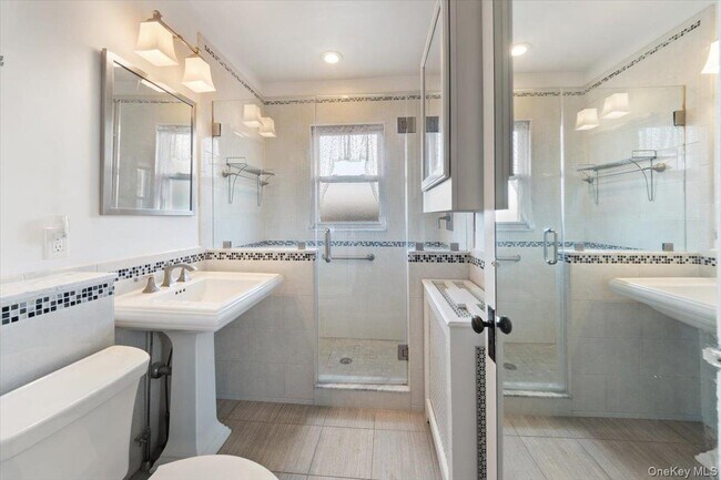 Foto del edificio - 4 Nolan Ave