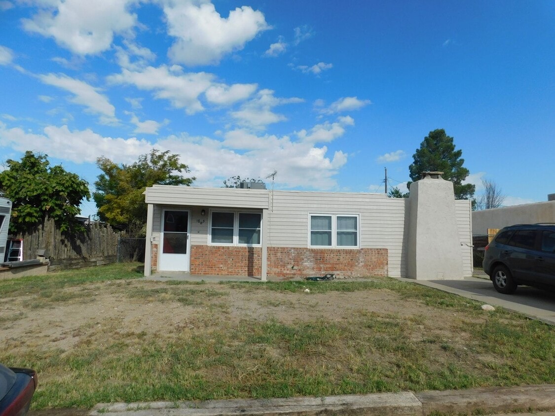 Primary Photo - Showing starts September 16- Pretty nice, ...