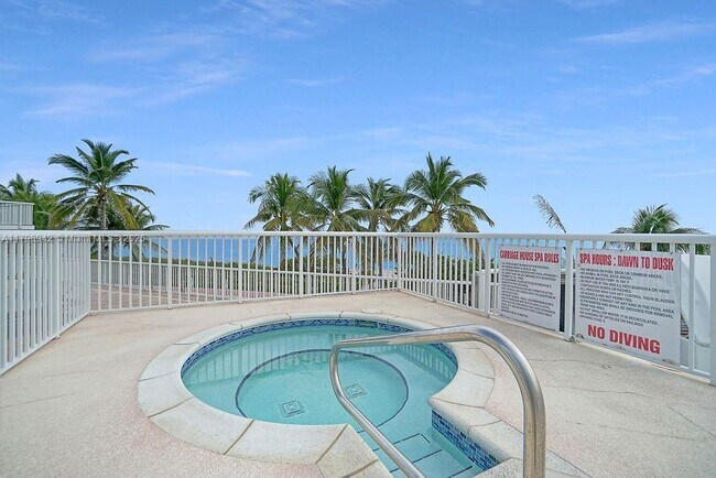 Foto del edificio - 5401 Collins Ave