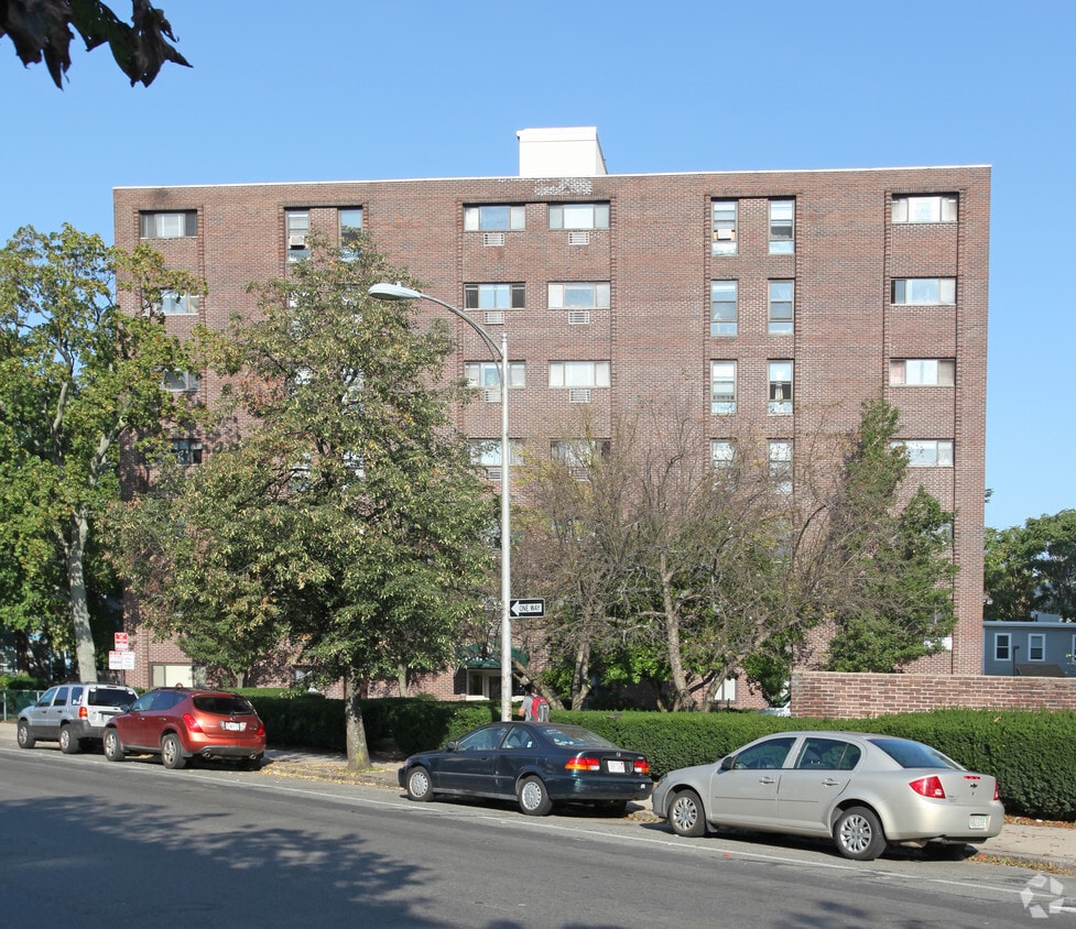 Building Photo - 103 Western Ave