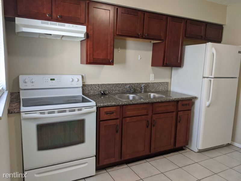 Primary Photo - 2 br, 1 bath Apartment - 5622 La Salle Court