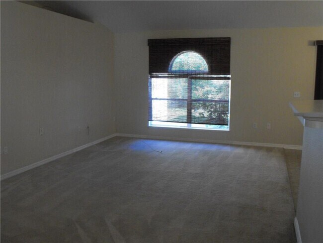 Building Photo - 486 Biscayne Ln