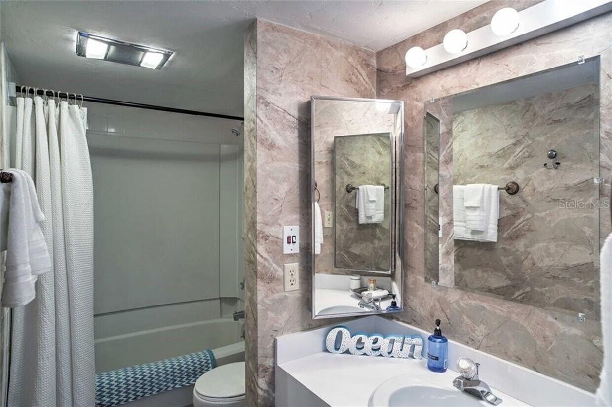 Foto del edificio - 4176 Abbey Ct