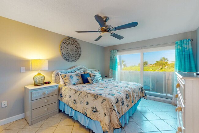 Building Photo - 6750 Gulf of Mexico Dr