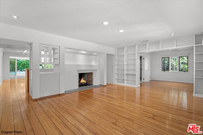 Foto del edificio - 4031 Hollyline Ave