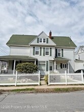 Building Photo - 109 Salem Ave