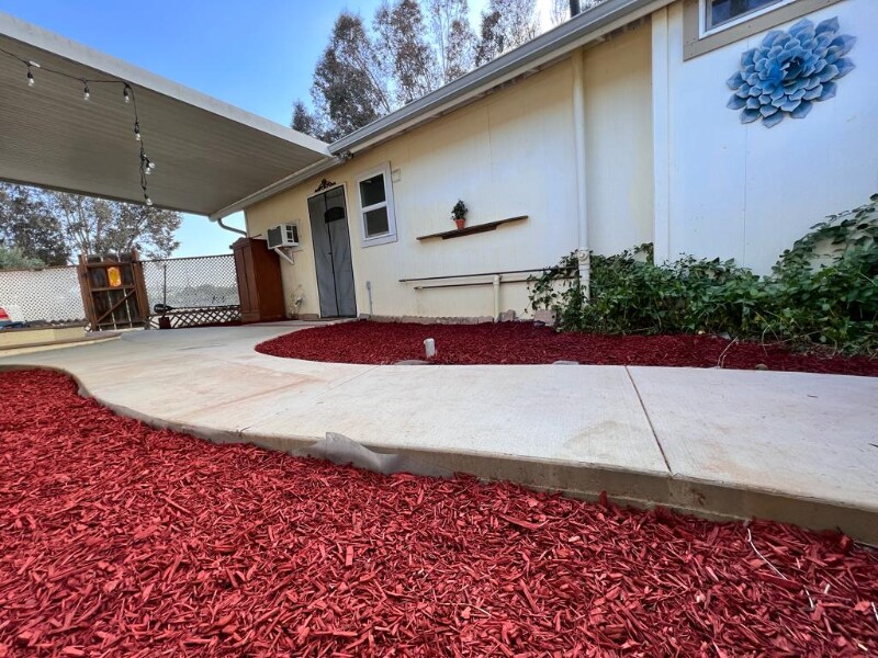 Foto principal - 26030 Musick Rd