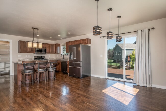Foto del edificio - 402 Mill Creek Ct
