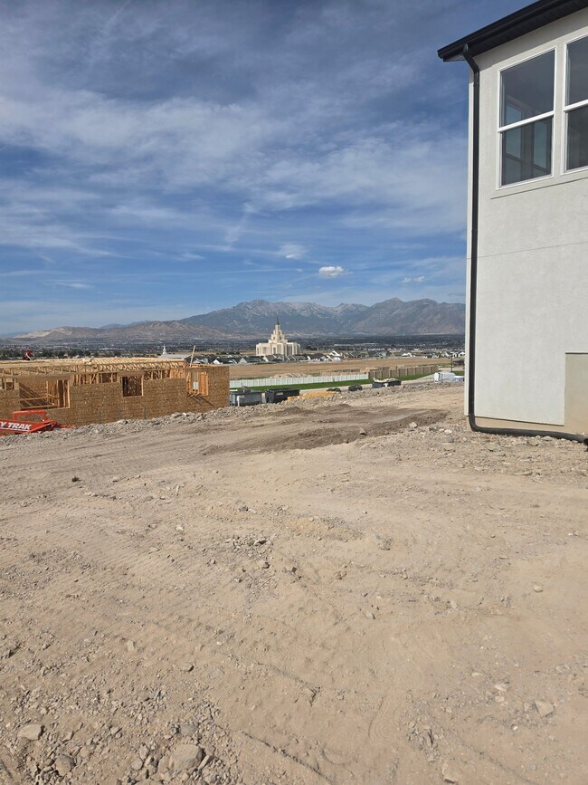 Foto del edificio - 918 W Brocket St