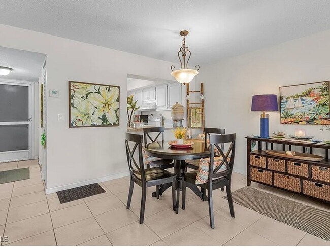 Foto del edificio - 7069 Quail Run Ct E