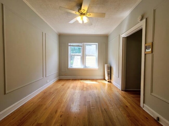 Building Photo - 0 bedroom in CHICAGO IL 60657