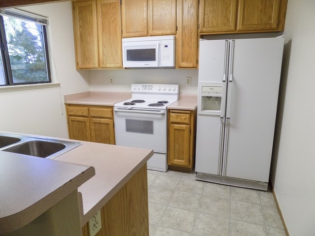 Building Photo - Marlene Village Townhomes