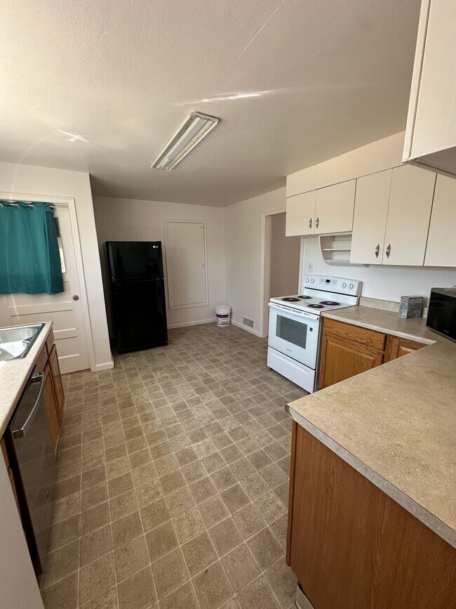 Foto del edificio - Charming Upstairs Apartment