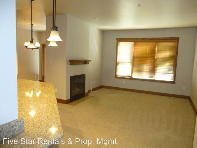 Building Photo - 2 br, 2 bath House - 6009 G Wengen, Monterra
