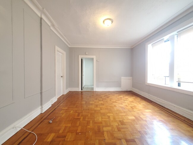233 Weequahic Ave Unit 13 - 229 Weequahic Ave