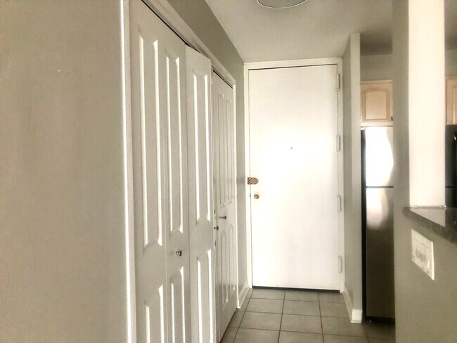 Foto del edificio - 1636 N Wells St