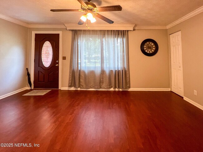 Building Photo - 8339 Holly Hill Cove