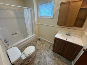 Building Photo - 409 Cheri Ln