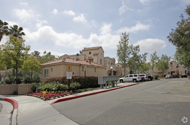 Canyon Country Villas Rentals Santa Clarita, CA
