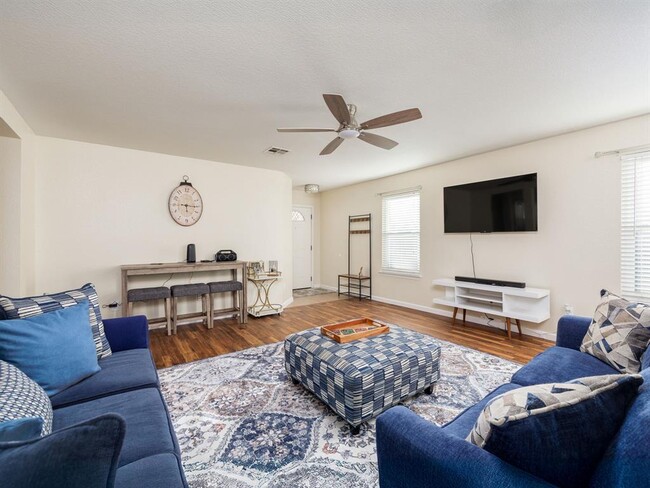 Building Photo - 3637 Texana Loop