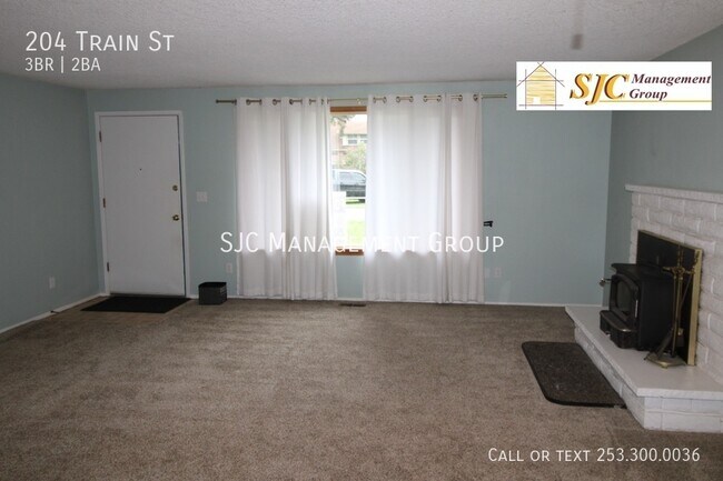 Foto del edificio - Large rambler 3+bedroom 2 bath home for re...