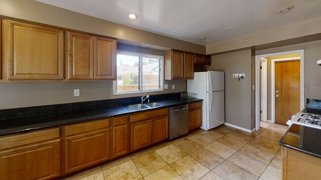 Foto del edificio - 5616 Dorothy Way