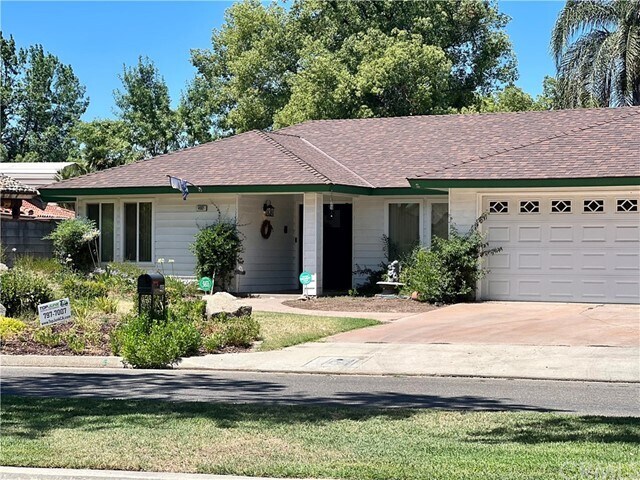 Primary Photo - 402 Mainberry Dr