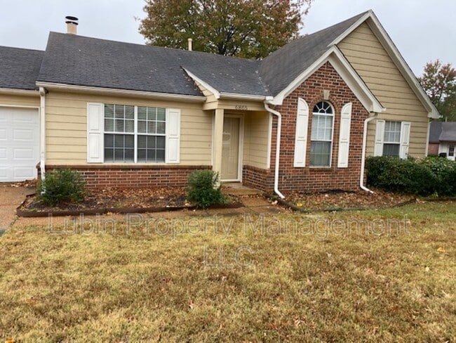 Building Photo - 6865 Lagrange Cir N