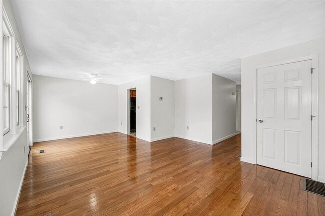 Foto del edificio - 280 Apache Way