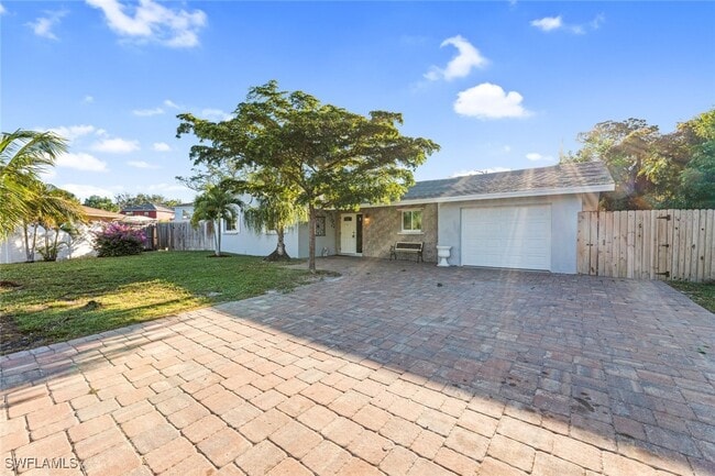 Foto del edificio - 26891 Our Ct